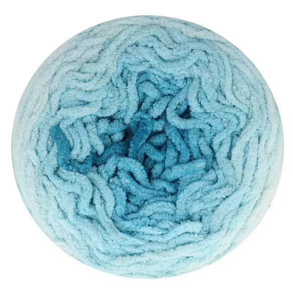 Scheepjes Big Darling – Chenille Cake mit sanftem Farbspiel