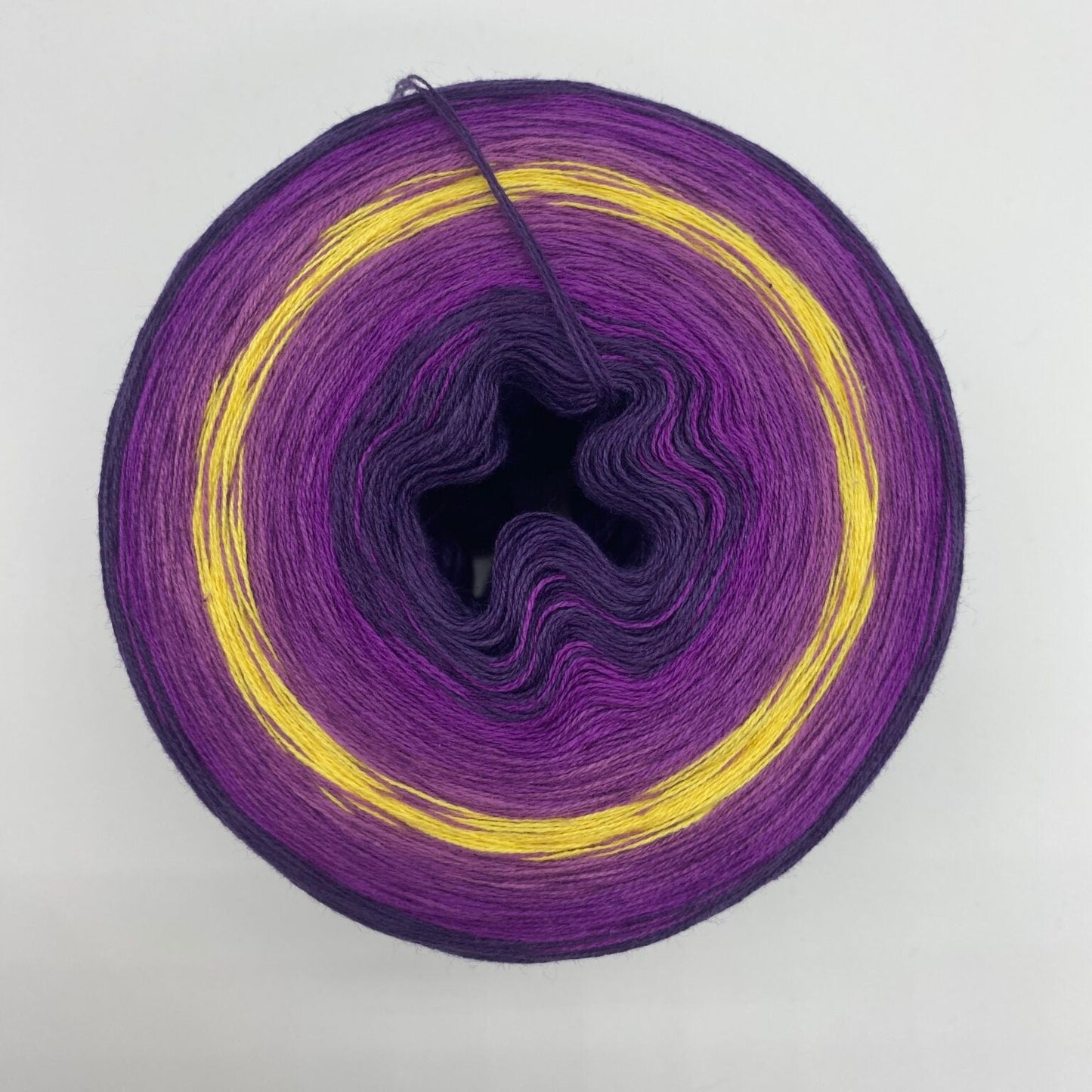 Adventskalender Bobbel Adventsglöckchen lila/ gold 3 Fäden