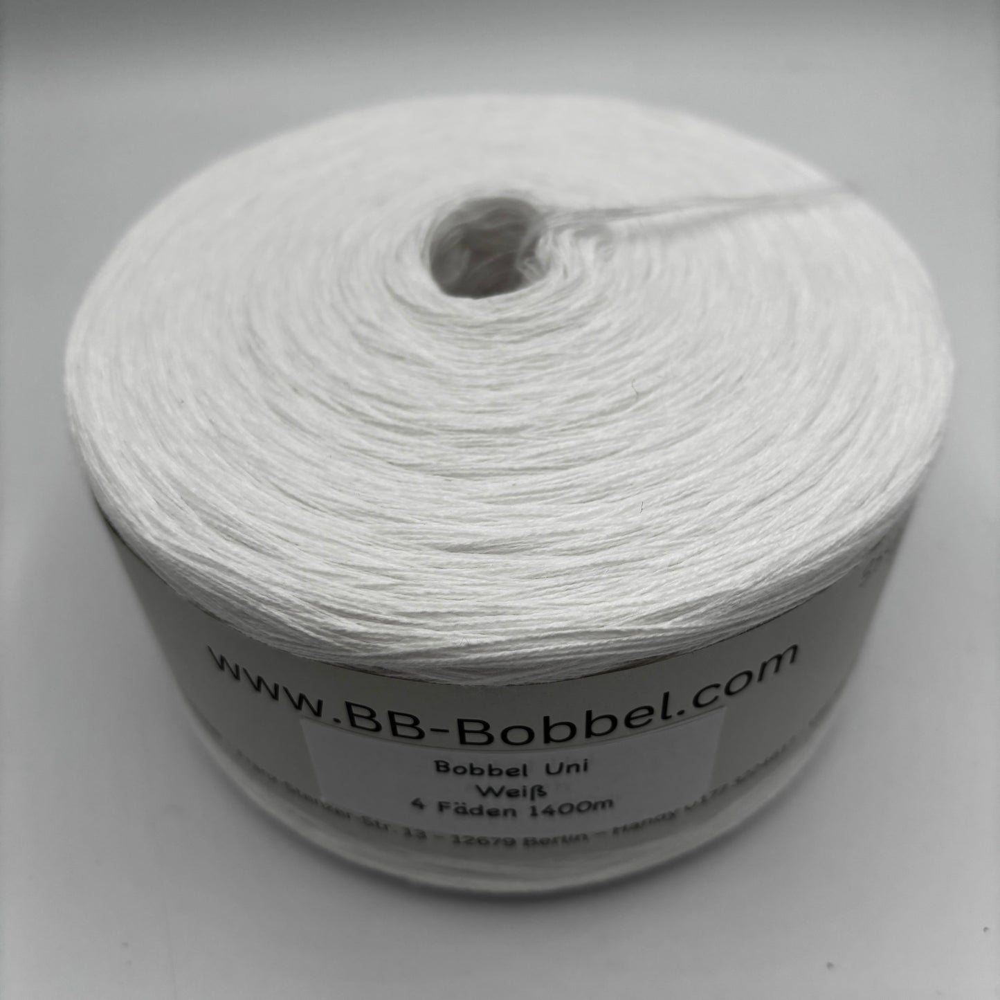Sale-Bobbel Uni Weiß 4 Fäden 1400m
