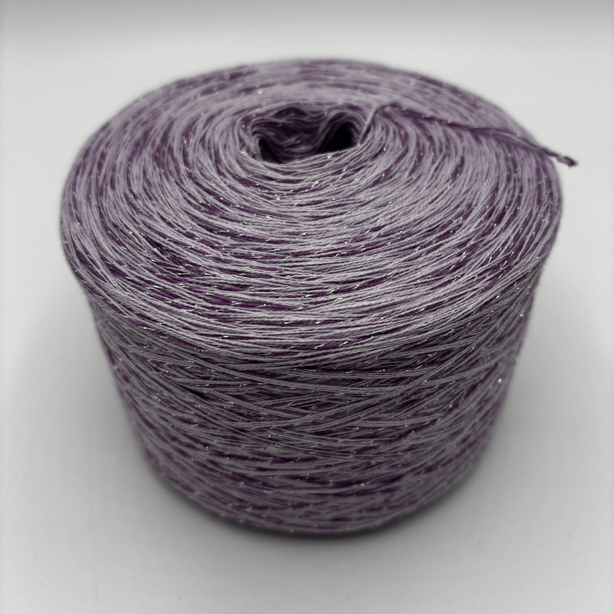 Glitzer Baby Lavendel mit Contessa Lux Milka Silber 4 Fäden 1000m