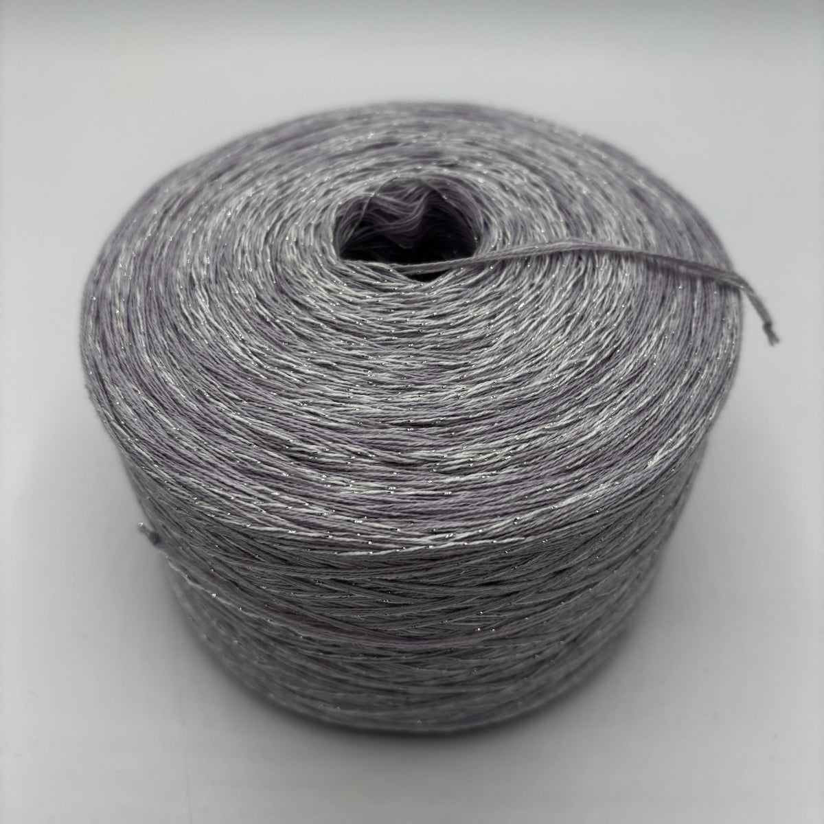 Glitzer Baby Lavendel mit Contessa Lux Rosé Silber 4 Fäden 1000m